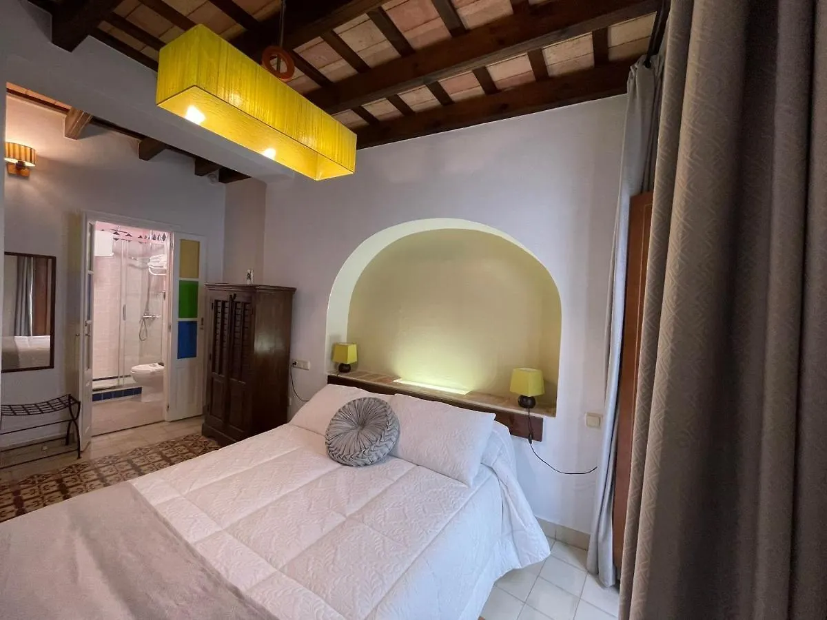 Hotel Vagamundos Tarifa 3*,